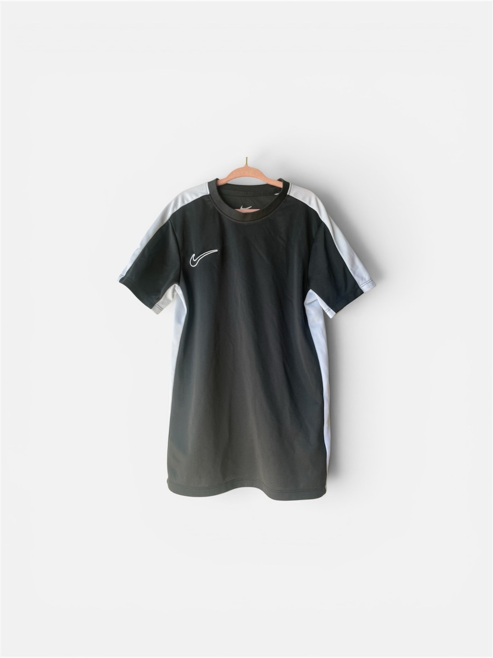 Nike Dri-FIT Youth Small Black Soccer Training Shirt